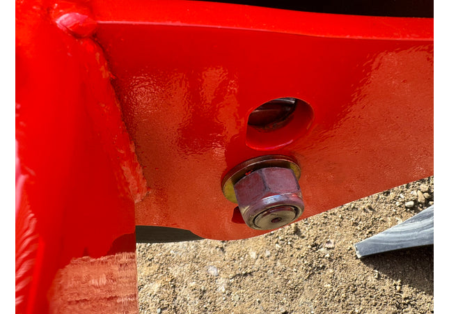 SUBSOILER AERATOR RIPPERS -  Tractor, for Vine Yards and Orchards