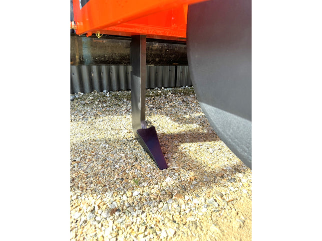 SUBSOILER AERATOR RIPPERS with swing arm roller - Tractor