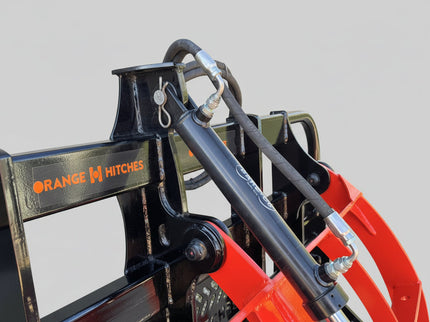BRUSH GRAPPLE - 2.2m wide Tractor Front End Loader