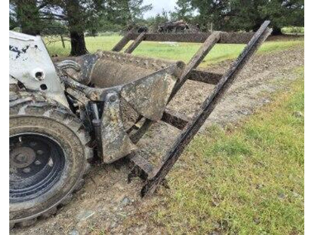 LEVELLING BAR - Skid Steer Grab