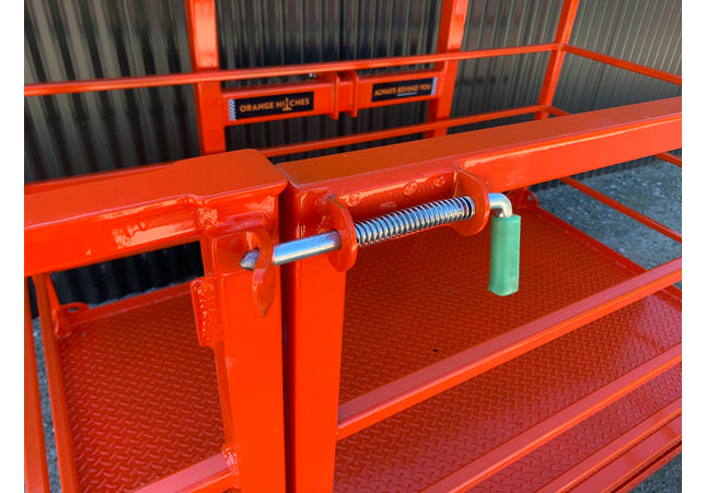 TRACTOR TRAYS - Three Point Linkage